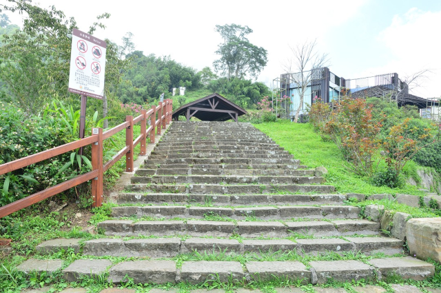 二延平步道入口