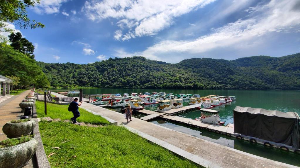 鯉魚潭遊客中心