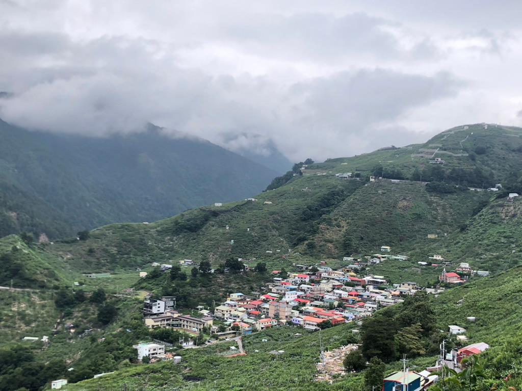 台7甲環山部落風景