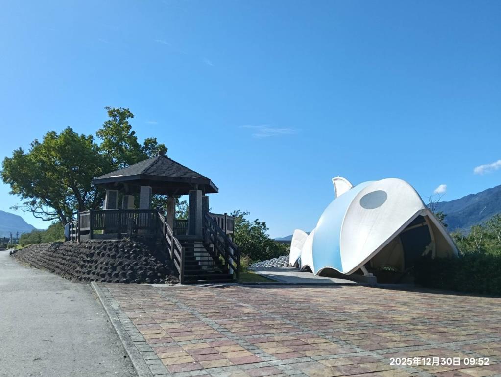 淨水場入口休憩涼亭