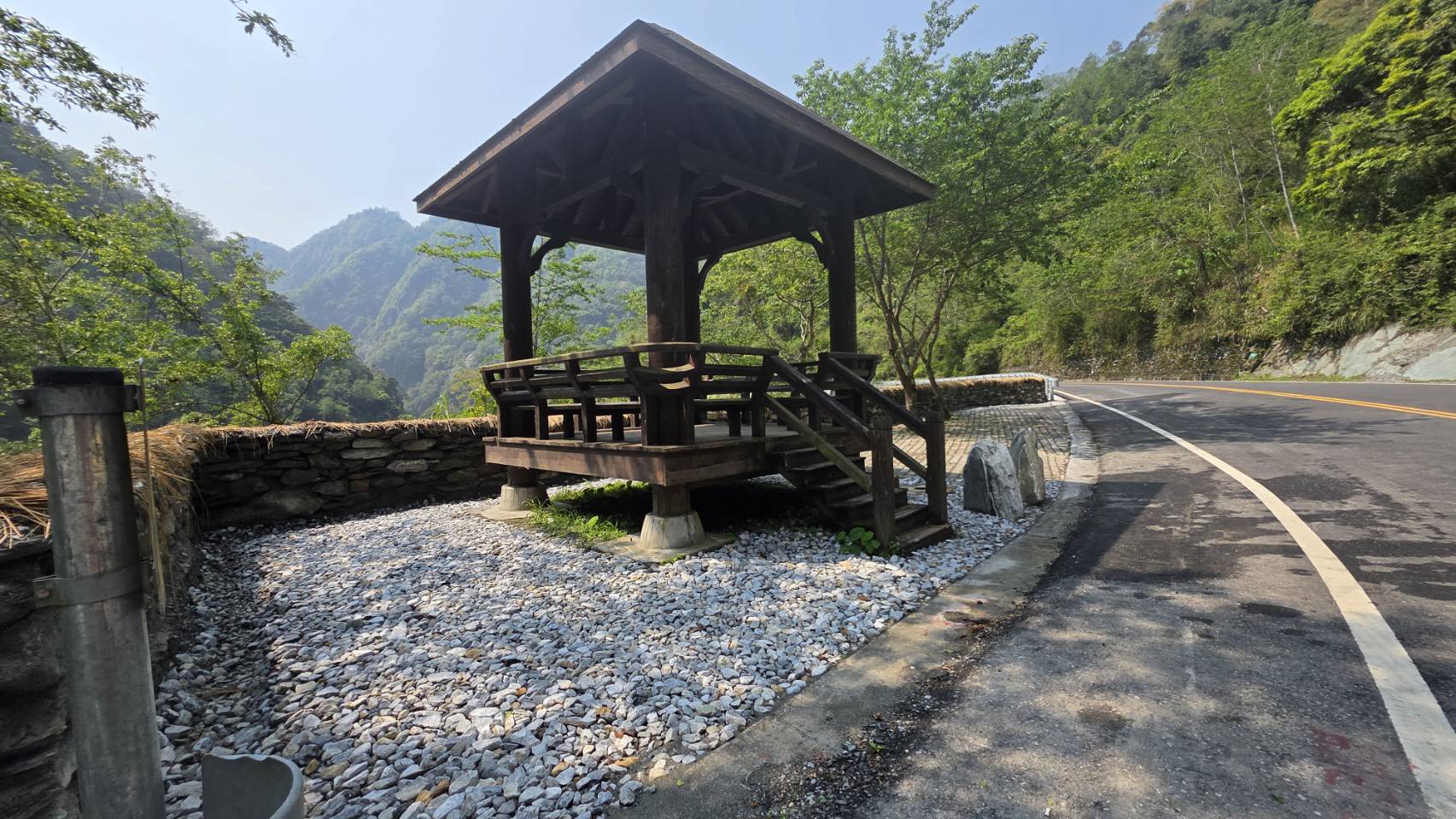 慈雲橋西端改善後