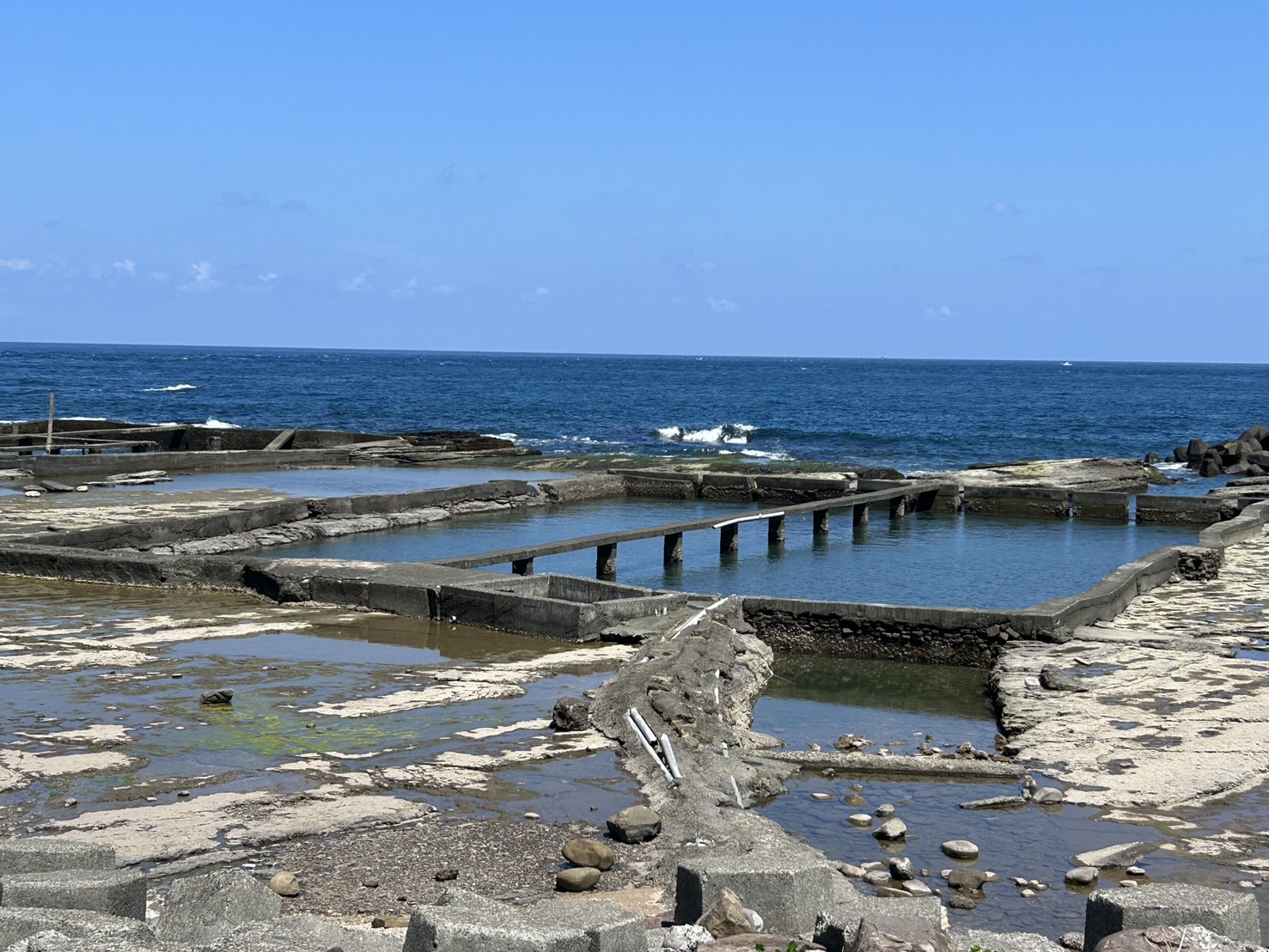 馬岡漁村海邊九孔池